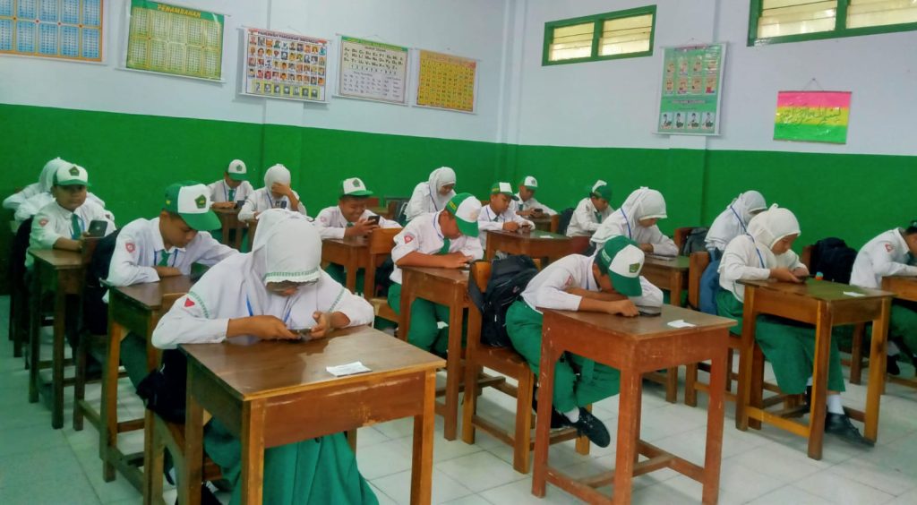 Siswa MI Islamiyah Pinggirsari Ikuti Asesmen Madrasah 2023